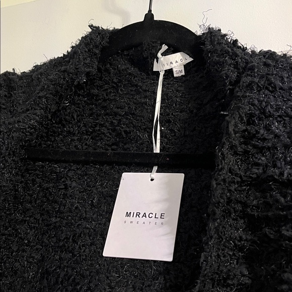 Miracle NWT Cozy Black Hooded Women Cardigan Sweater with Front Pockets - Picture 7 of 8